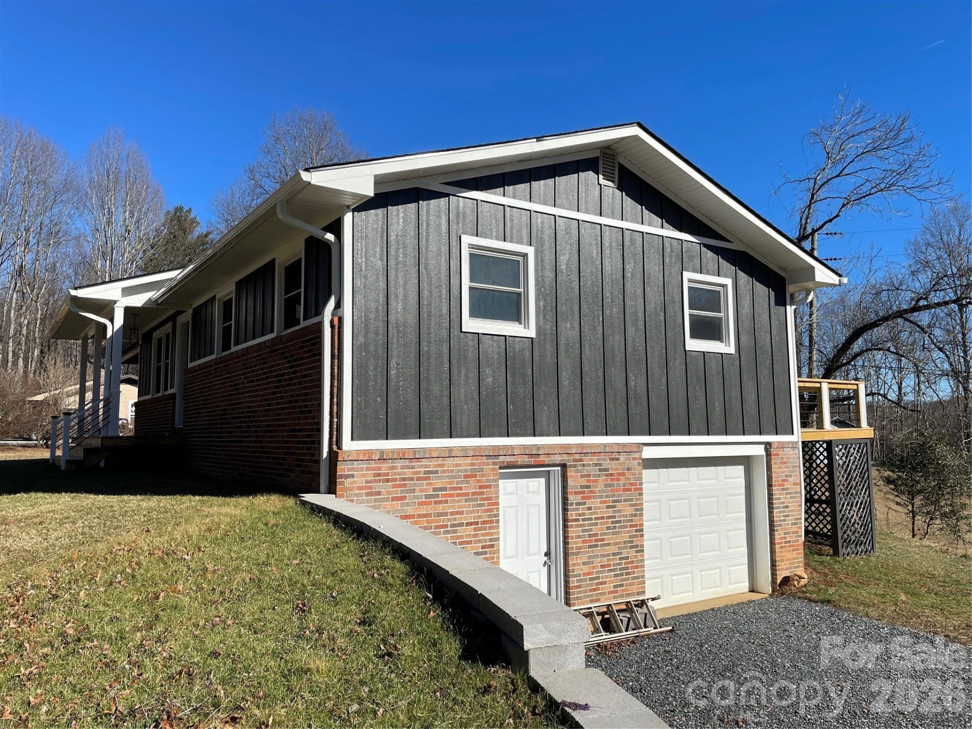 2019 Dale Road - Photo 2