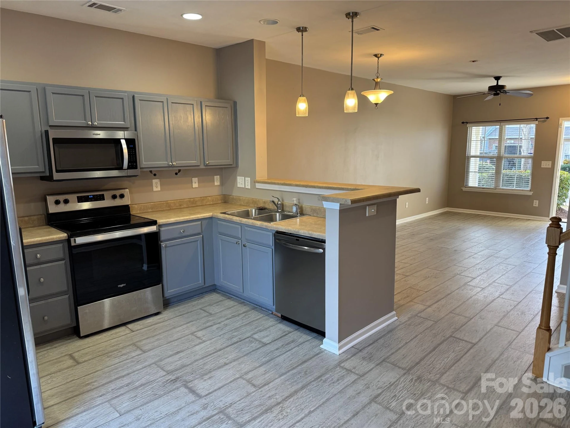 422 Delta Drive - Photo 3