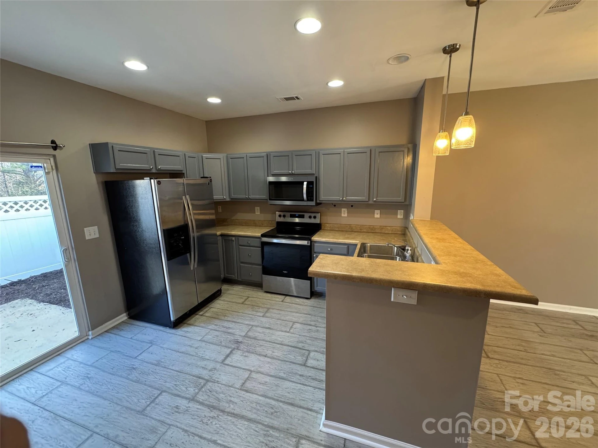 422 Delta Drive - Photo 4