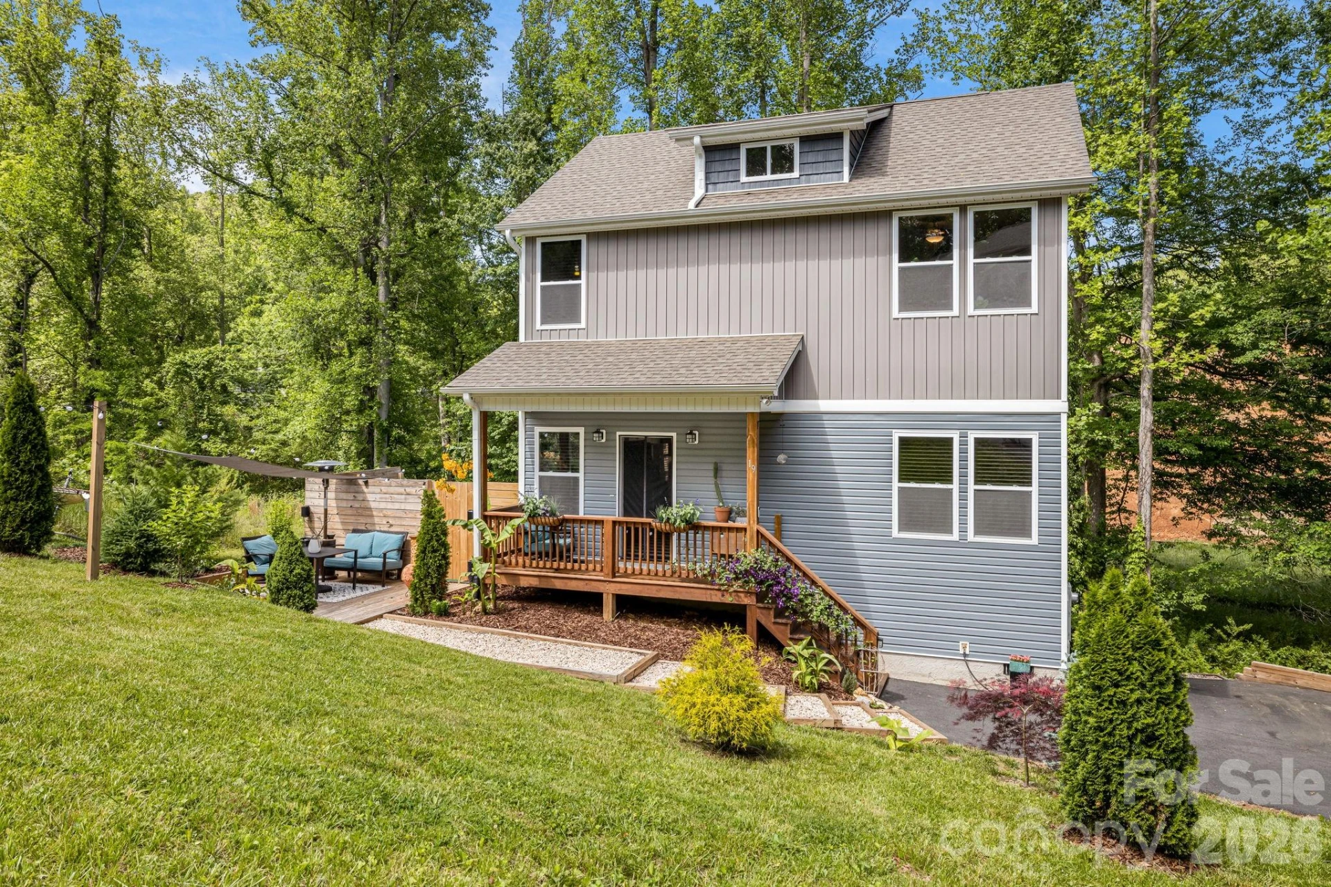 19 Shadowlawn Drive
