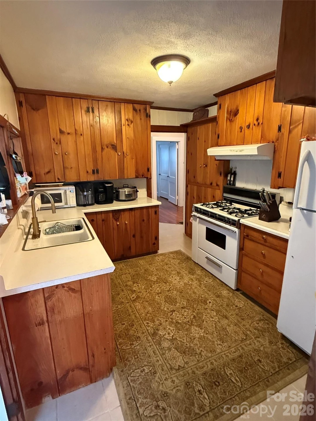 168 Walker Street - Photo 13