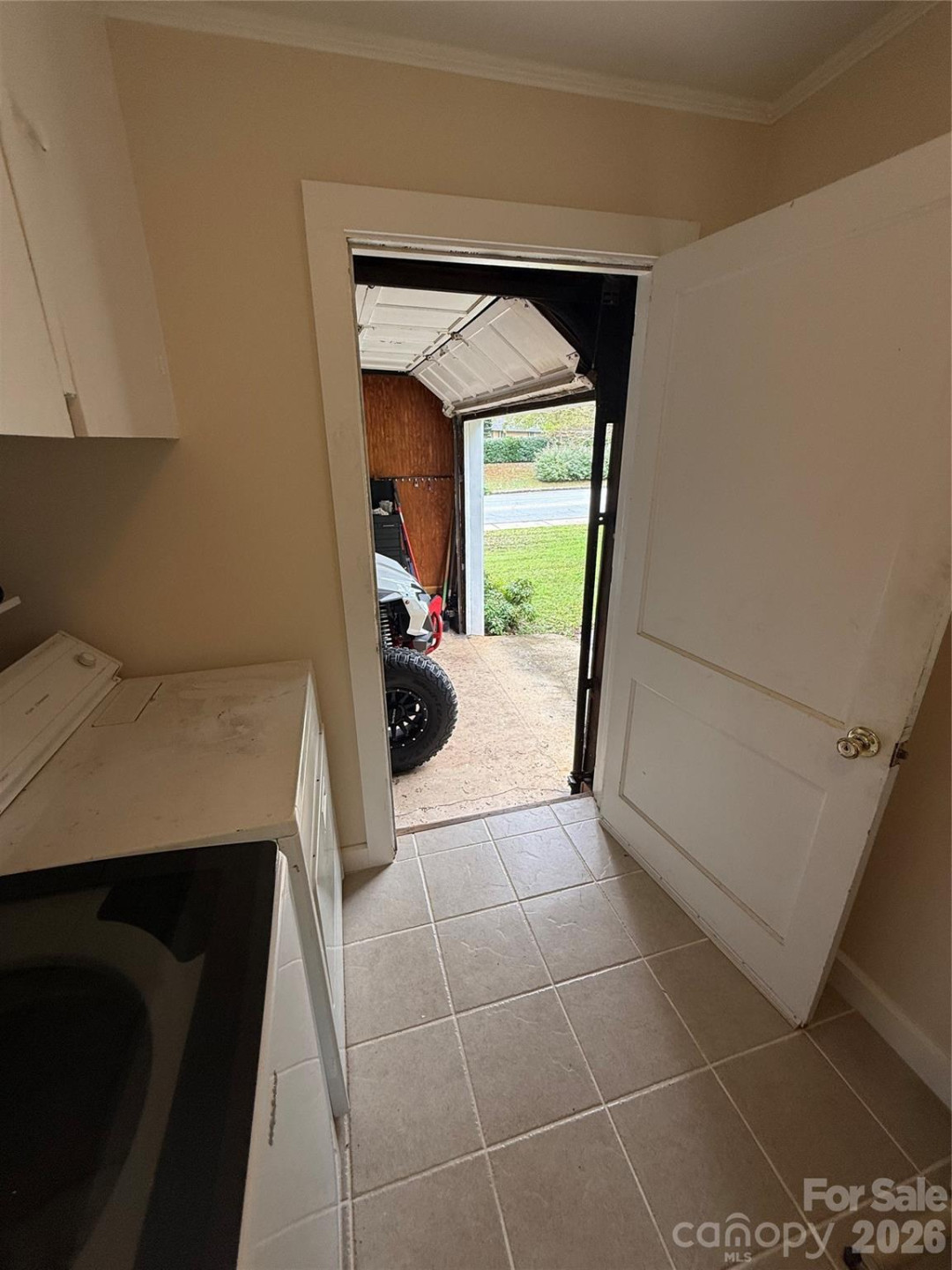 168 Walker Street - Photo 17