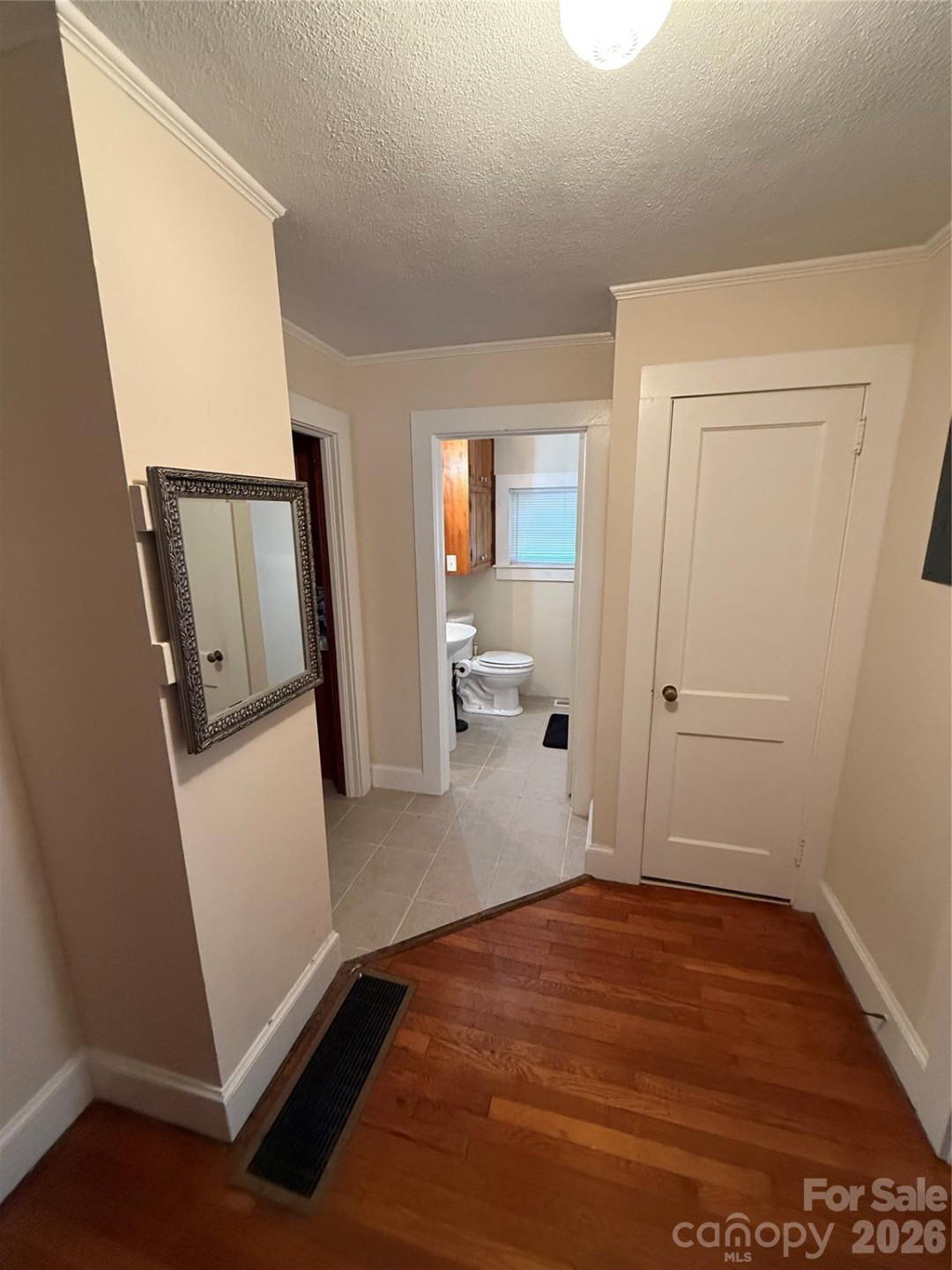 168 Walker Street - Photo 8