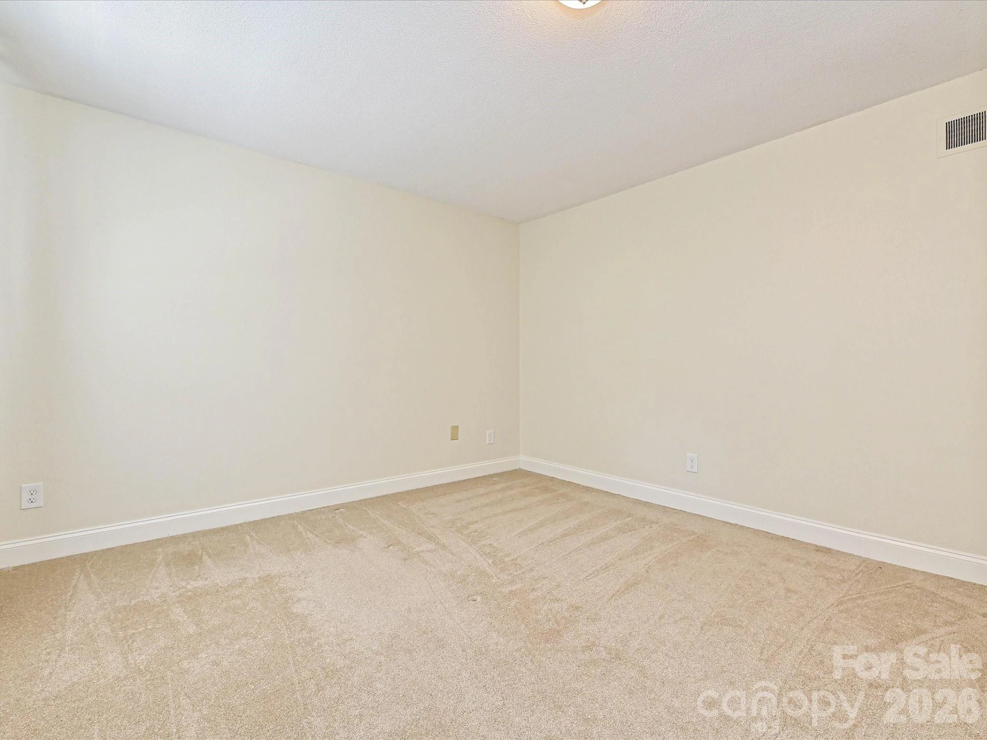 4611 Hedgemore Drive #J - Photo 20