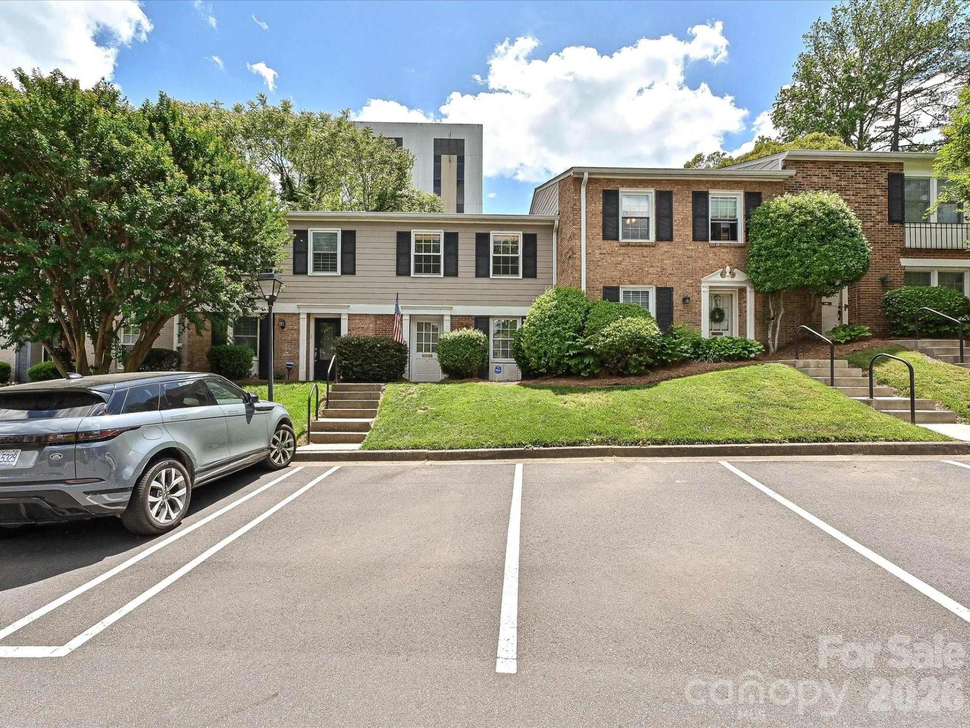 4611 Hedgemore Drive #J - Photo 27