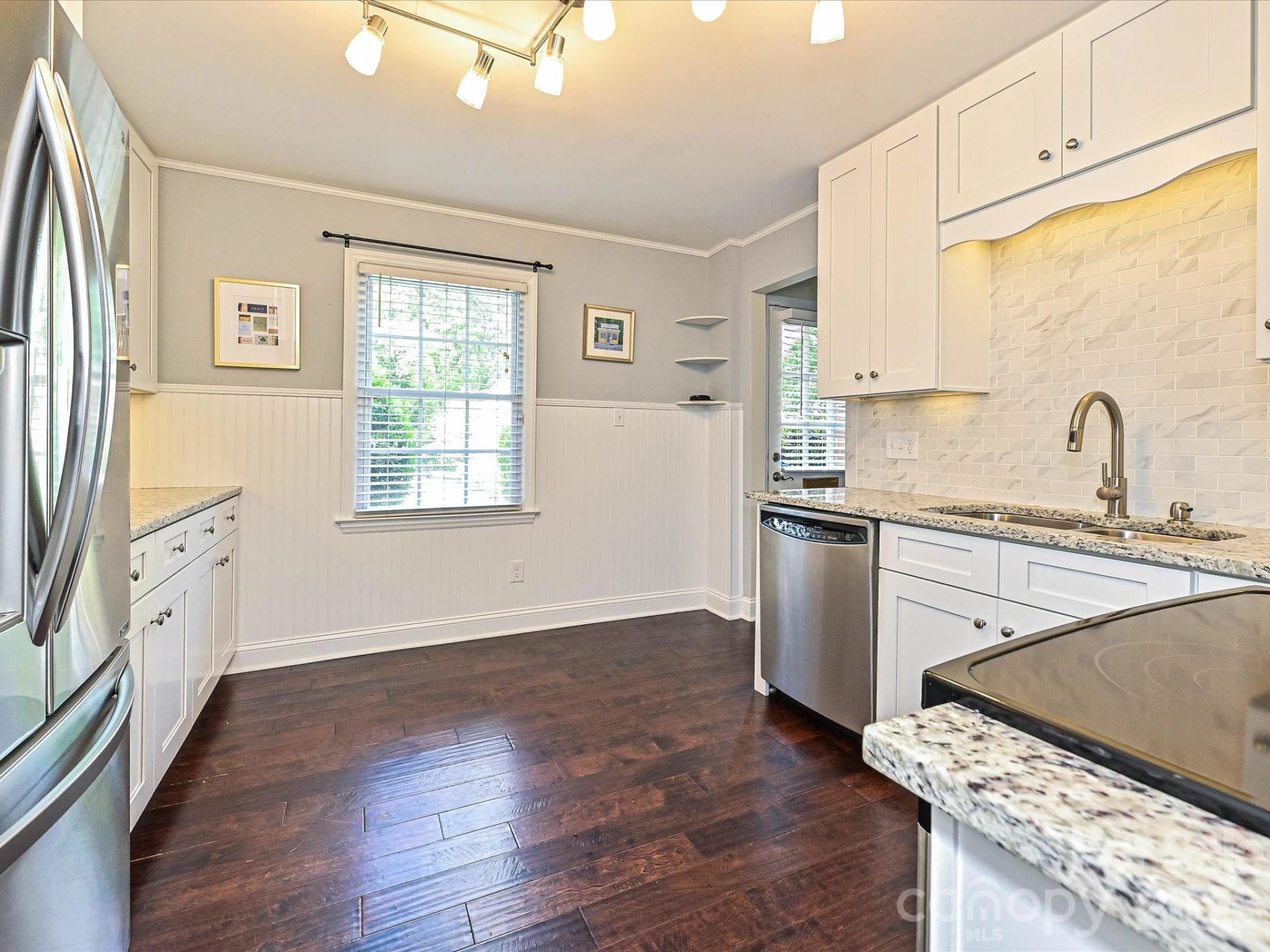 4611 Hedgemore Drive #J - Photo 6