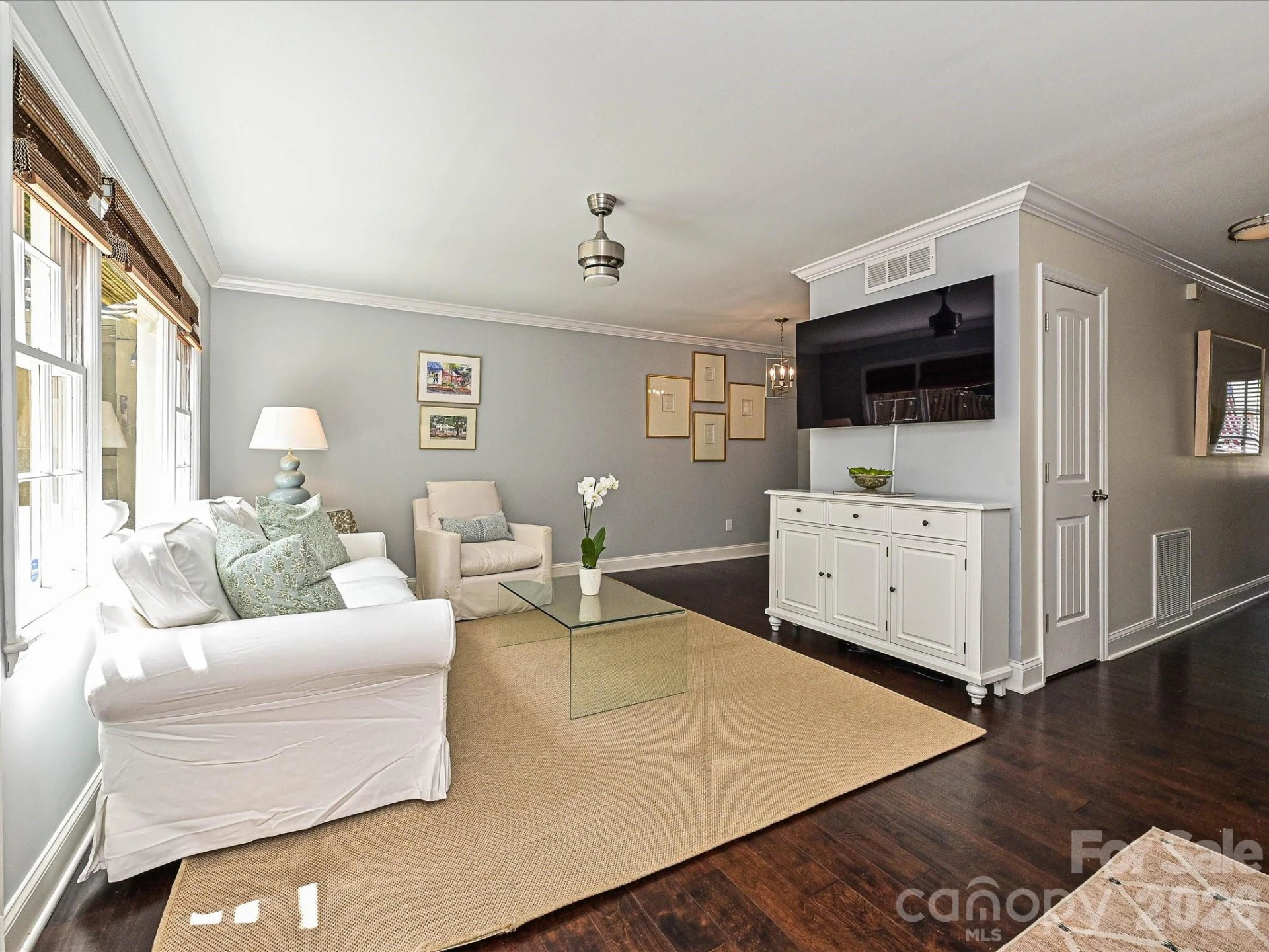 4611 Hedgemore Drive #J - Photo 9