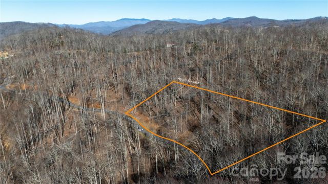 000 Rainbow Trout Drive, Spruce Pine, NC, 28777