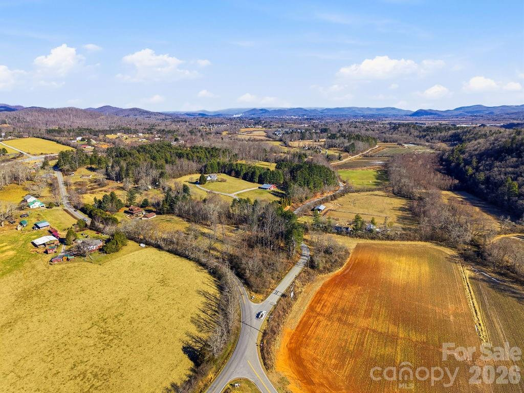 999 Ray Hill Road - Photo 11