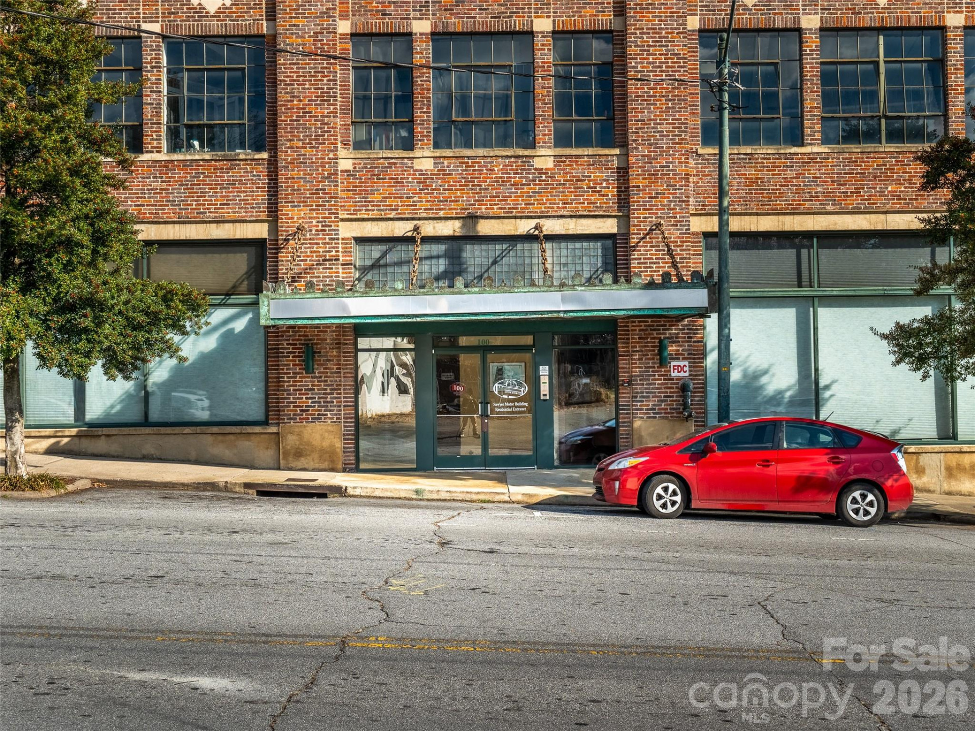 100 Coxe Avenue #408 - Photo 4