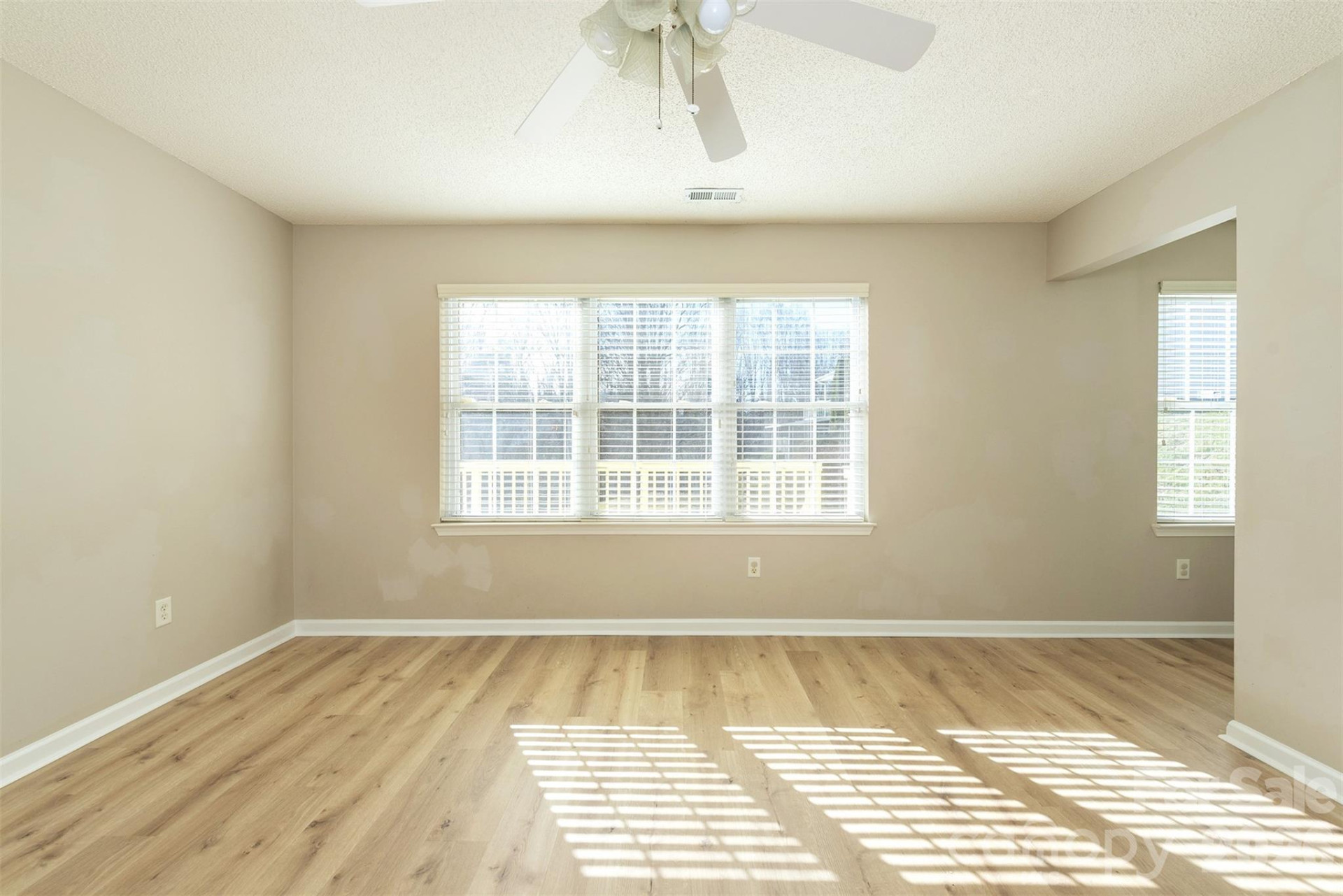 115 Creeks End Circle - Photo 13