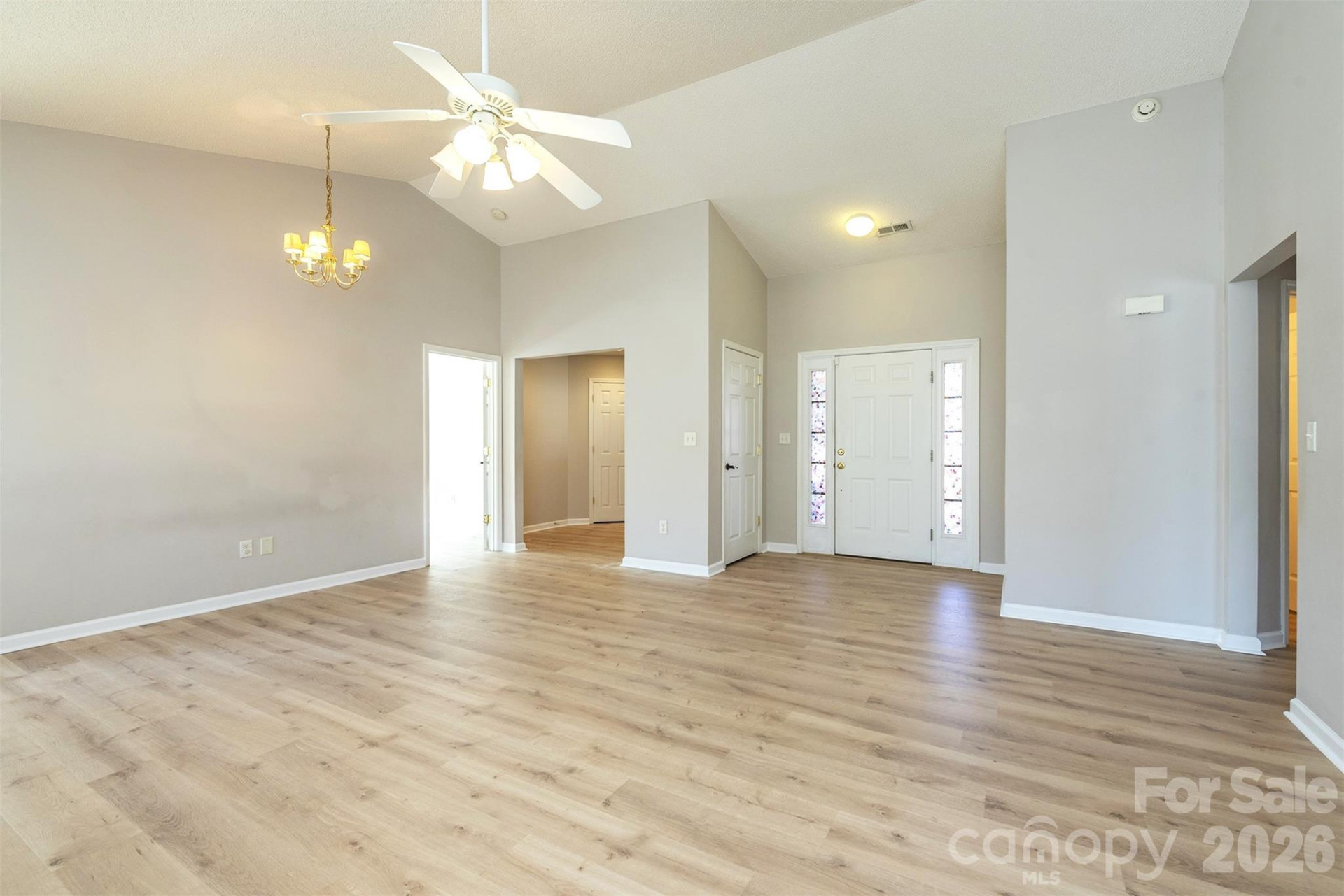 115 Creeks End Circle - Photo 5