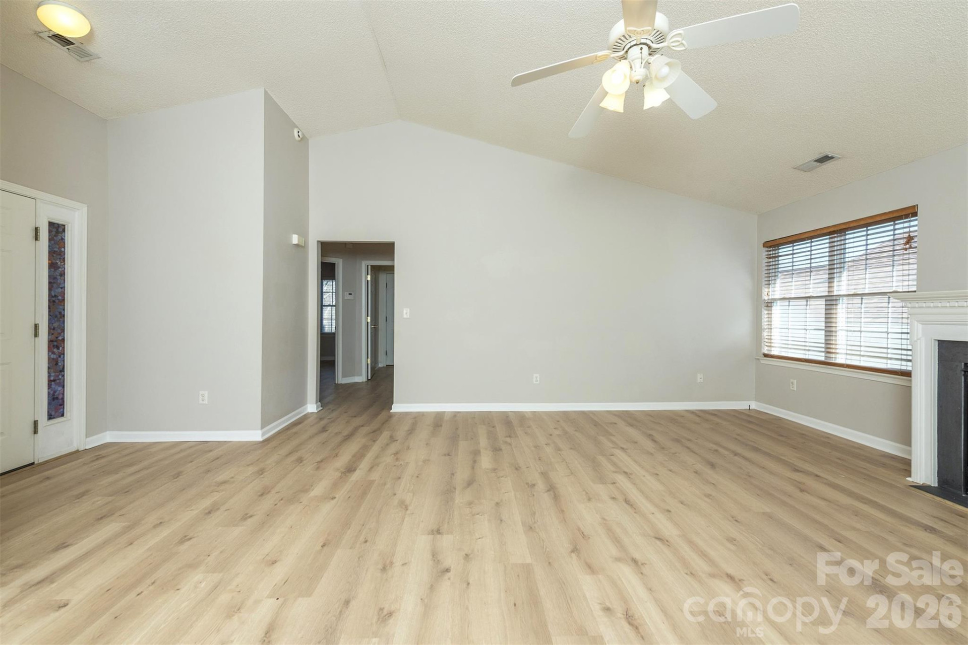 115 Creeks End Circle - Photo 8