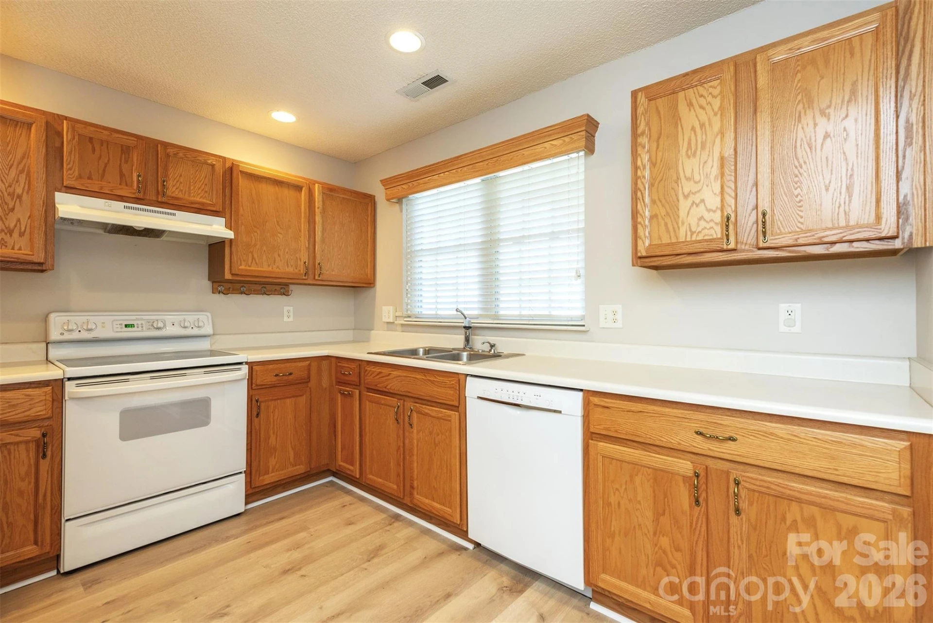 115 Creeks End Circle - Photo 10