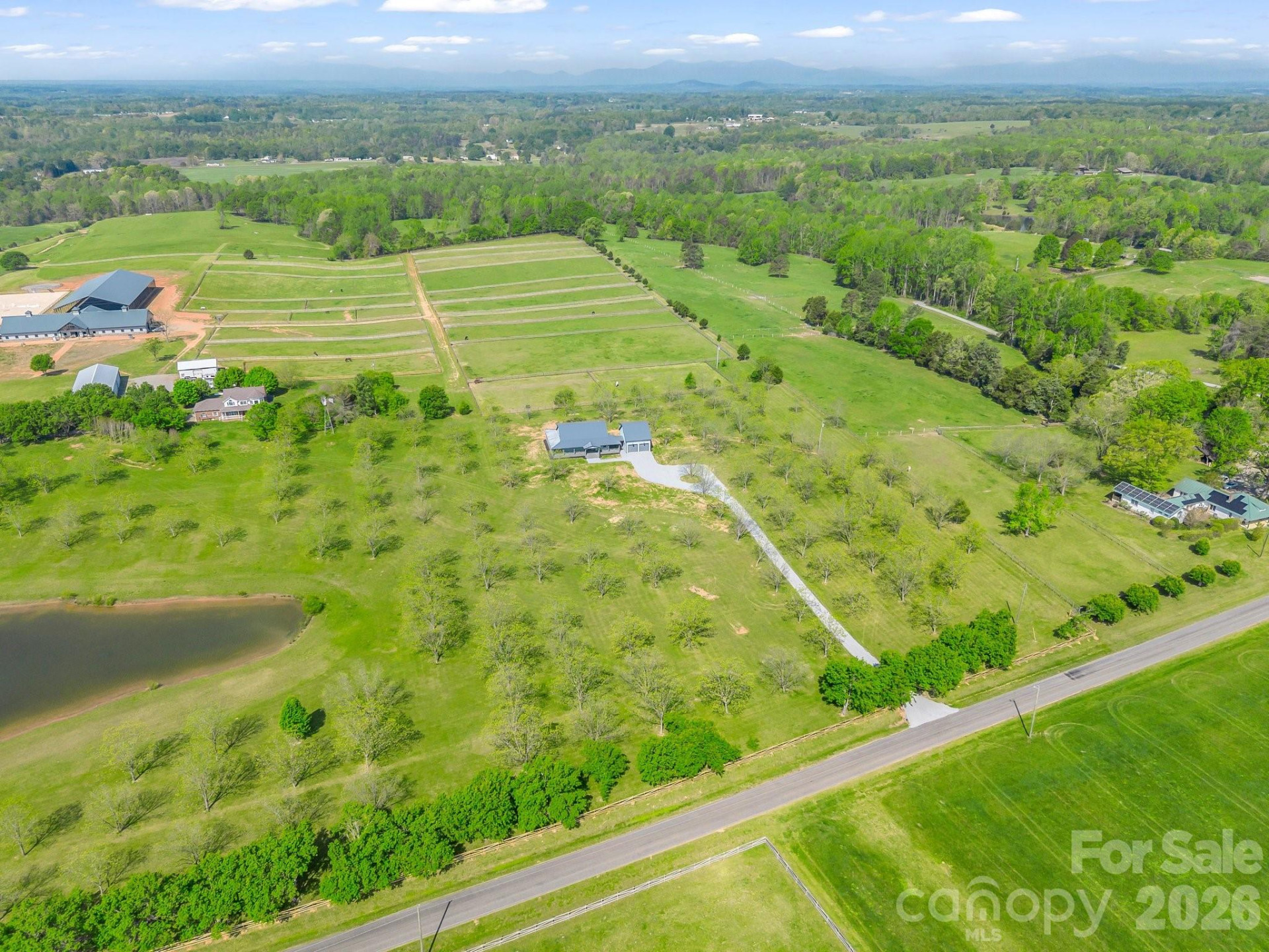 1480 Airport Road - Photo 37