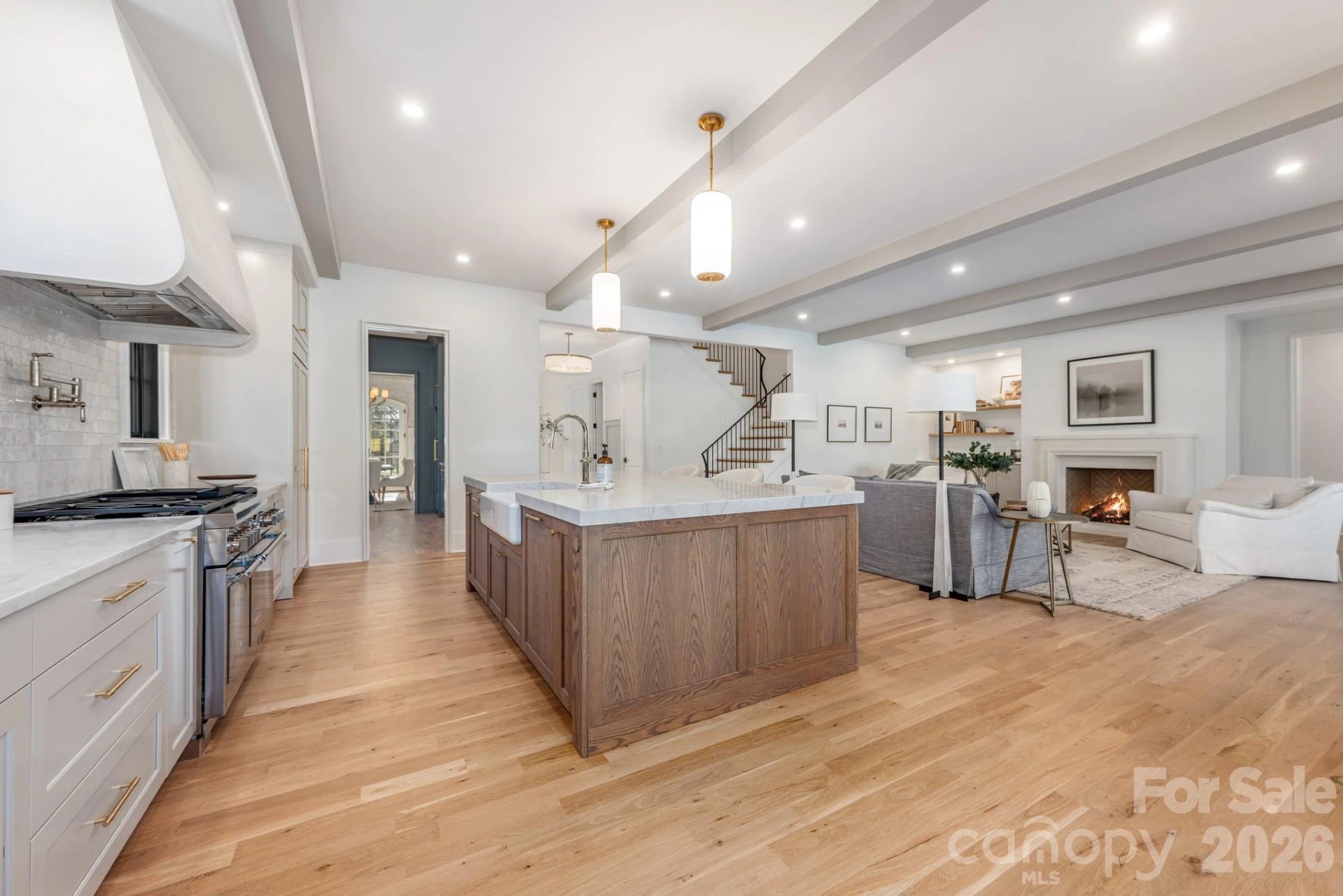 1020 Jefferson Drive - Photo 4