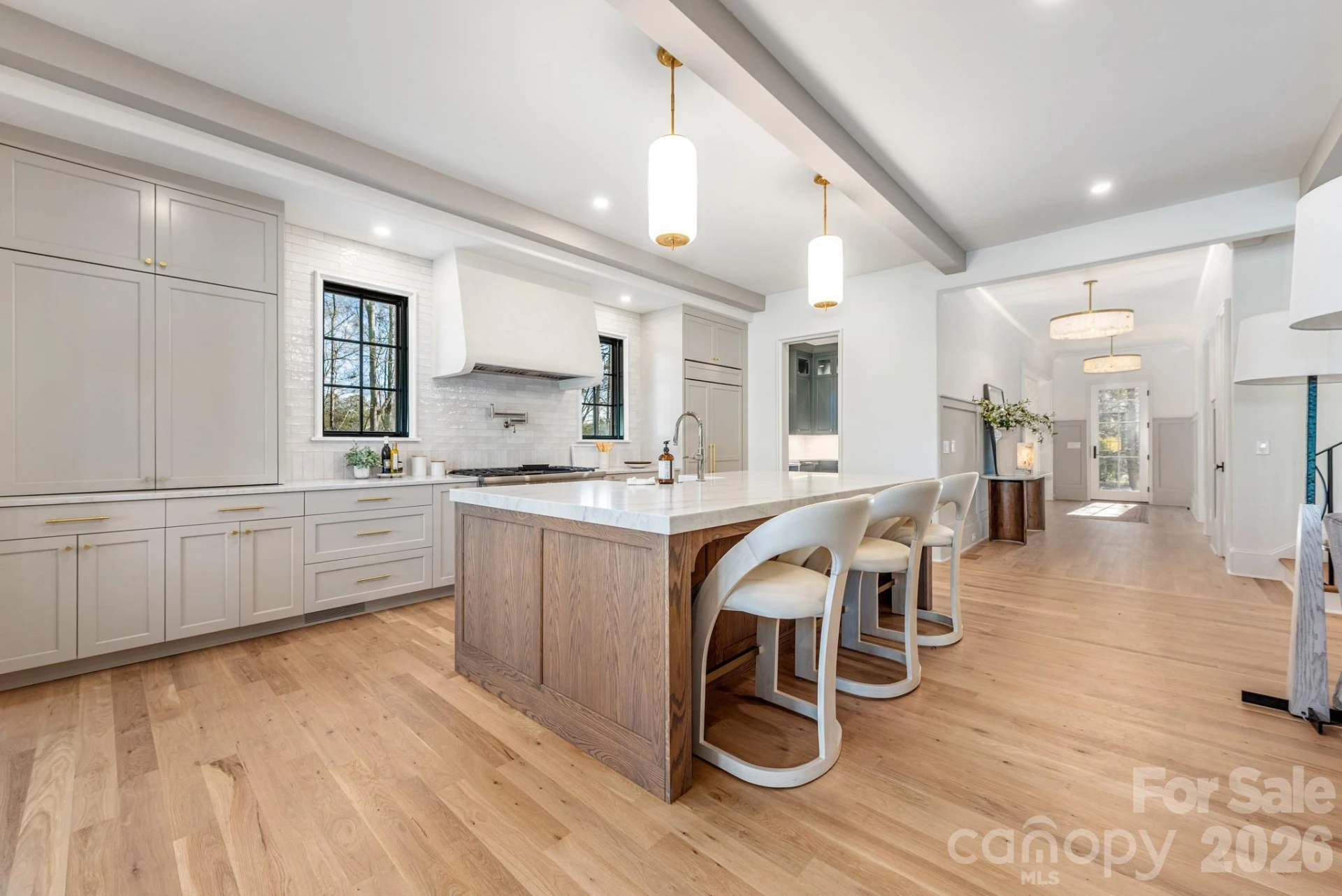 1020 Jefferson Drive - Photo 5