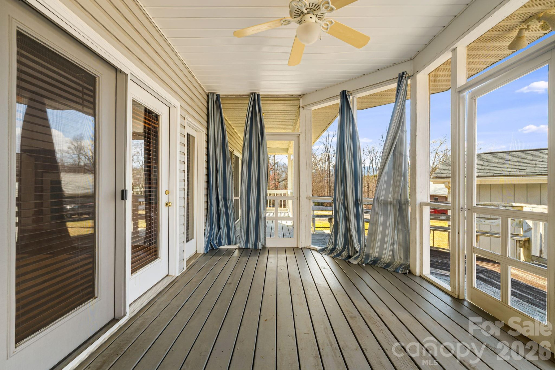 427 Mccoy Cove Road - Photo 34