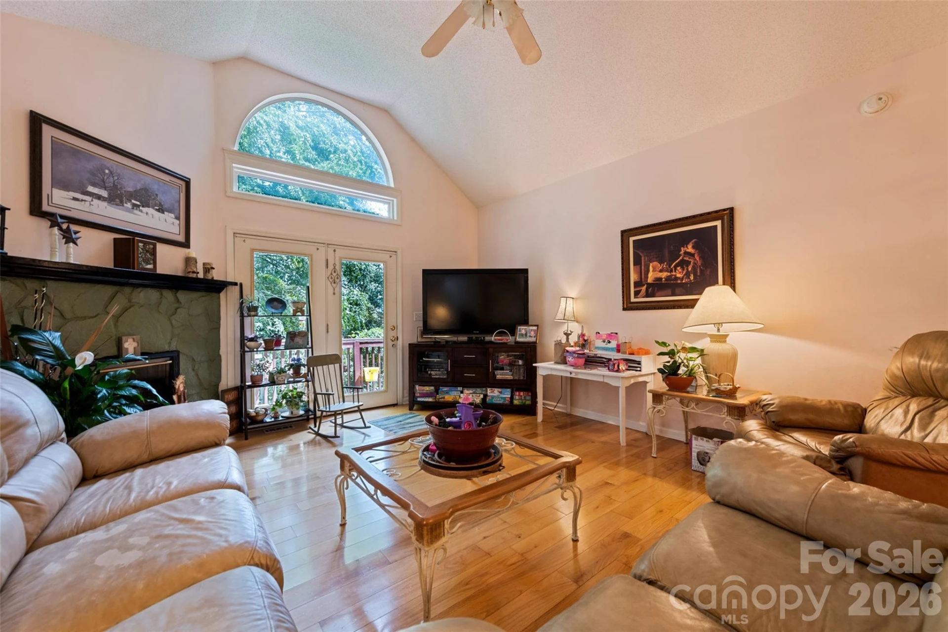 650 Creekside Drive - Photo 16