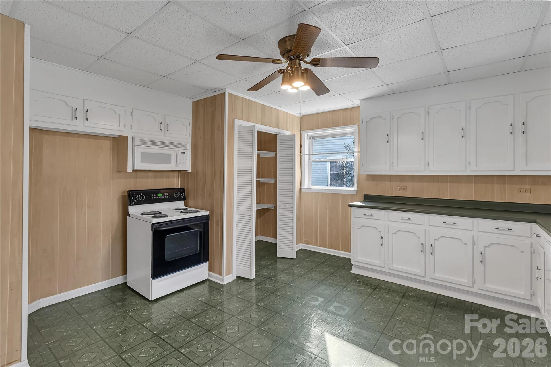 215 King Street - Photo 12