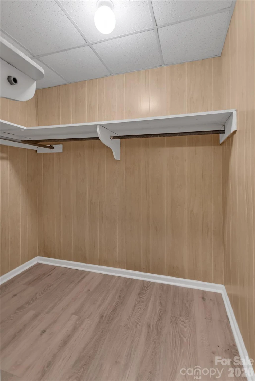 215 King Street - Photo 16