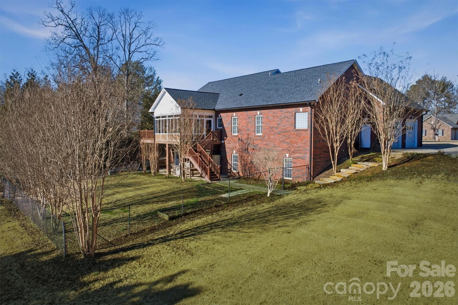 106 River Hills Way - Photo 35