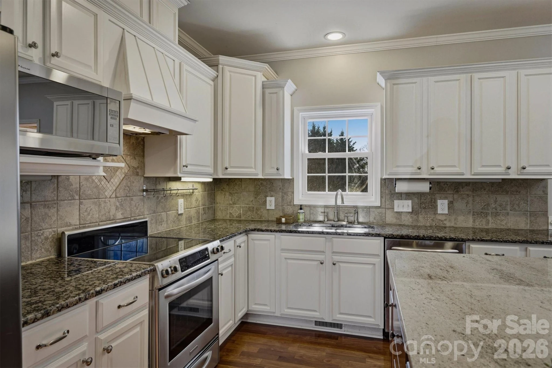 106 River Hills Way - Photo 9