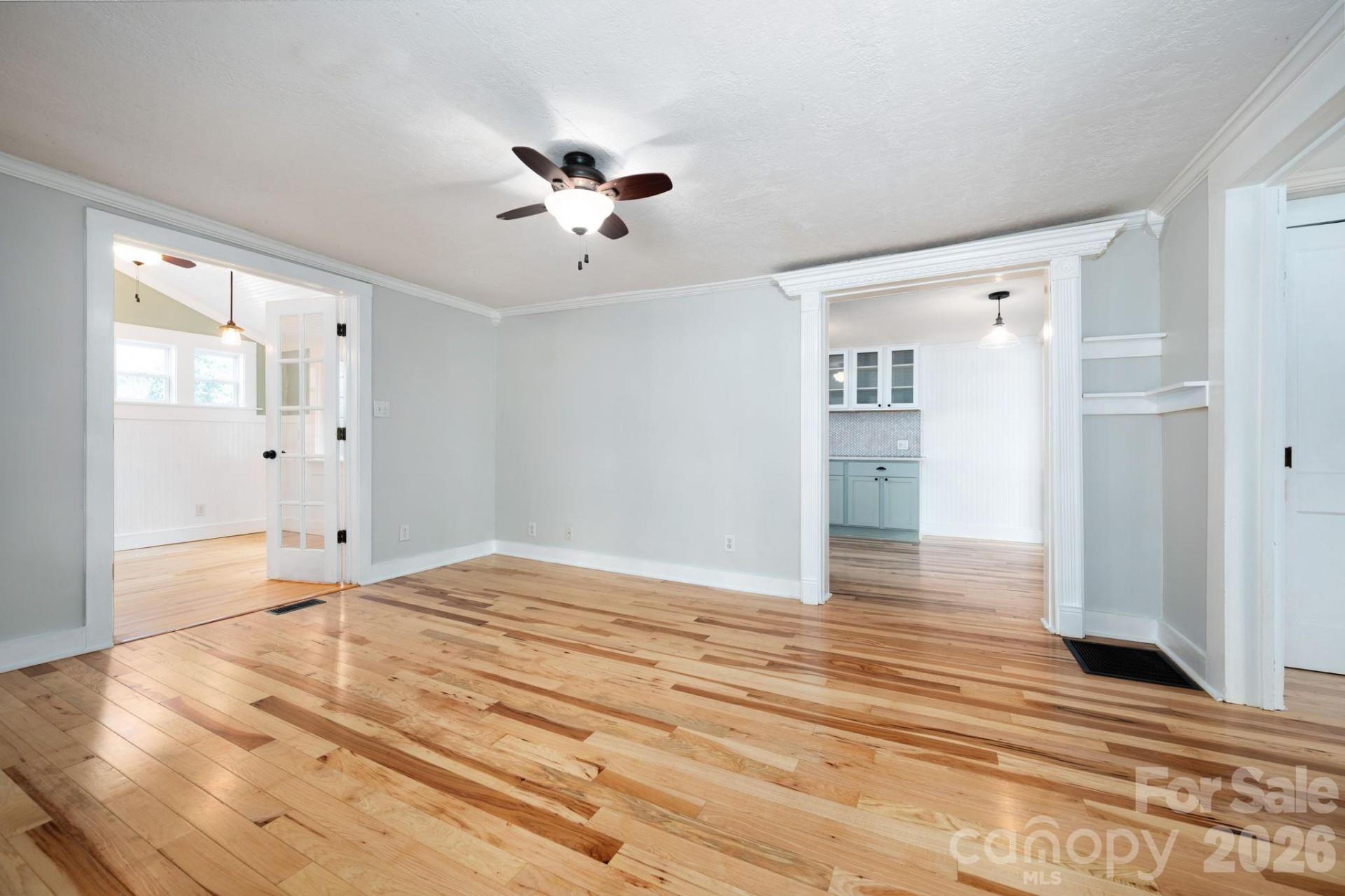 127 Shelburne Road - Photo 7
