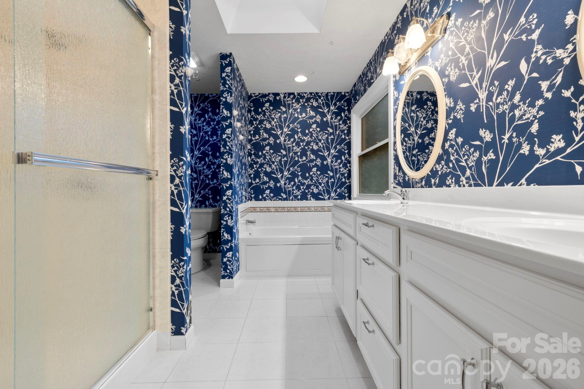 242 Carriage Summitt Way - Photo 16