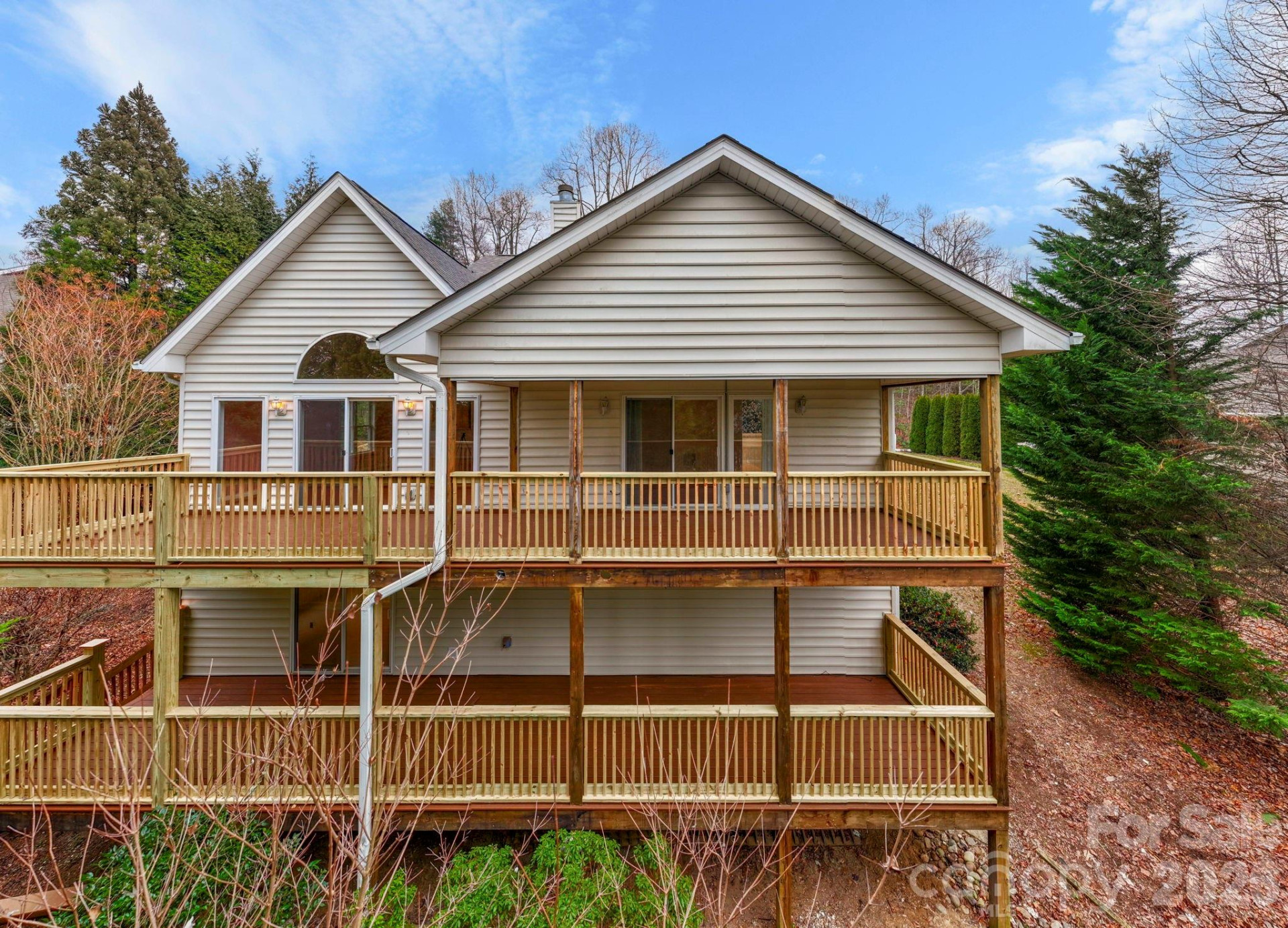 242 Carriage Summitt Way - Photo 3