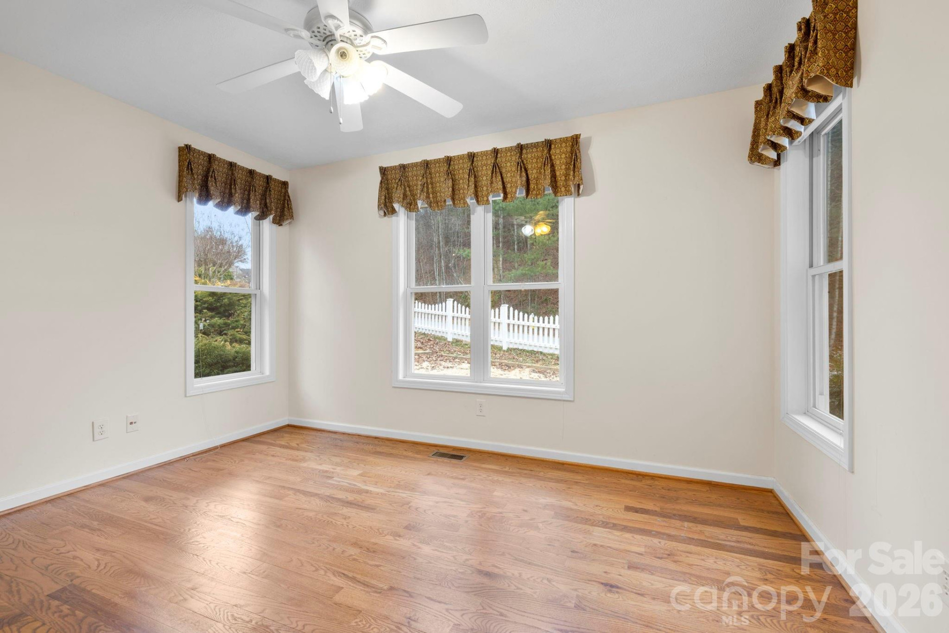 242 Carriage Summitt Way - Photo 7