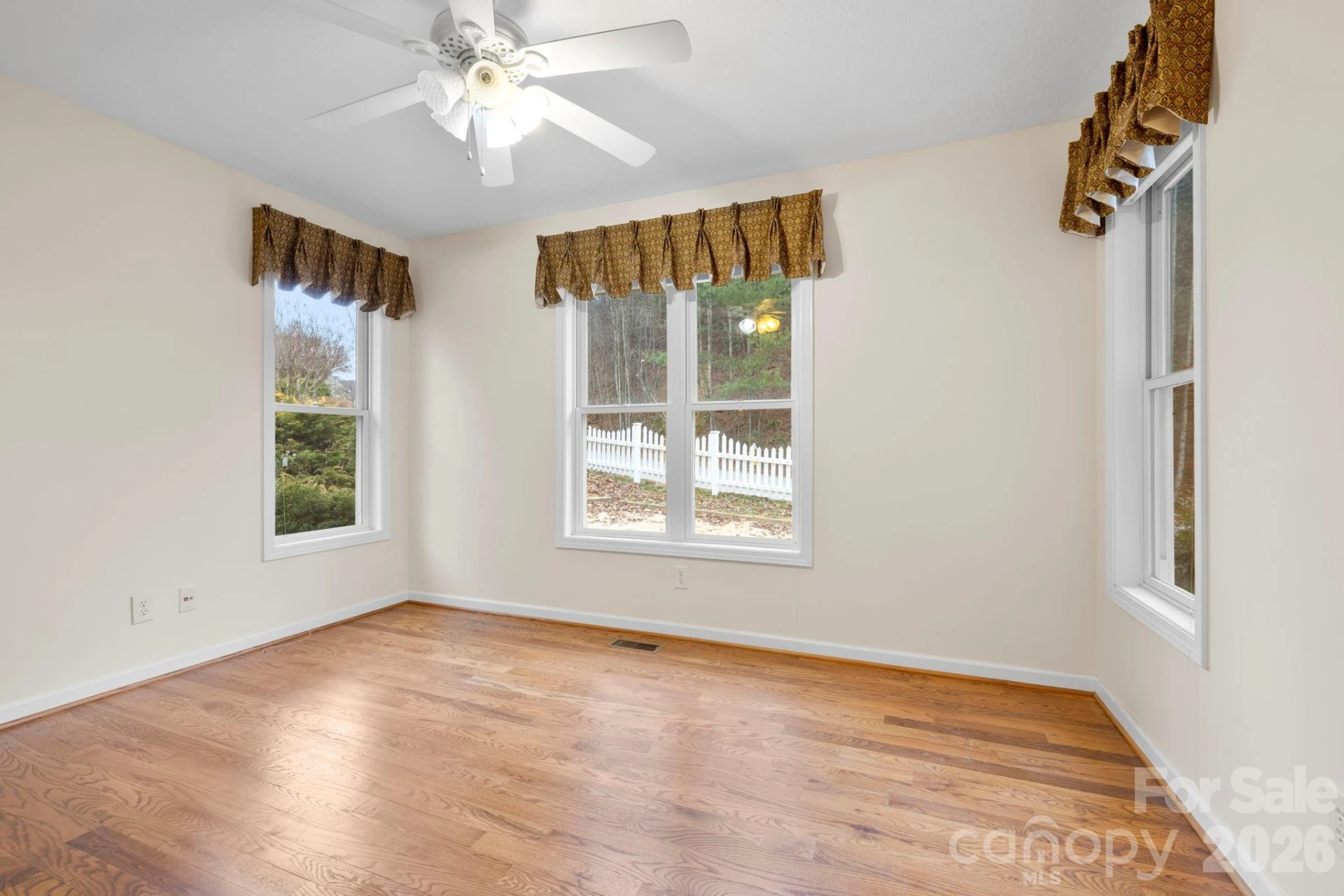 242 Carriage Summitt Way - Photo 7