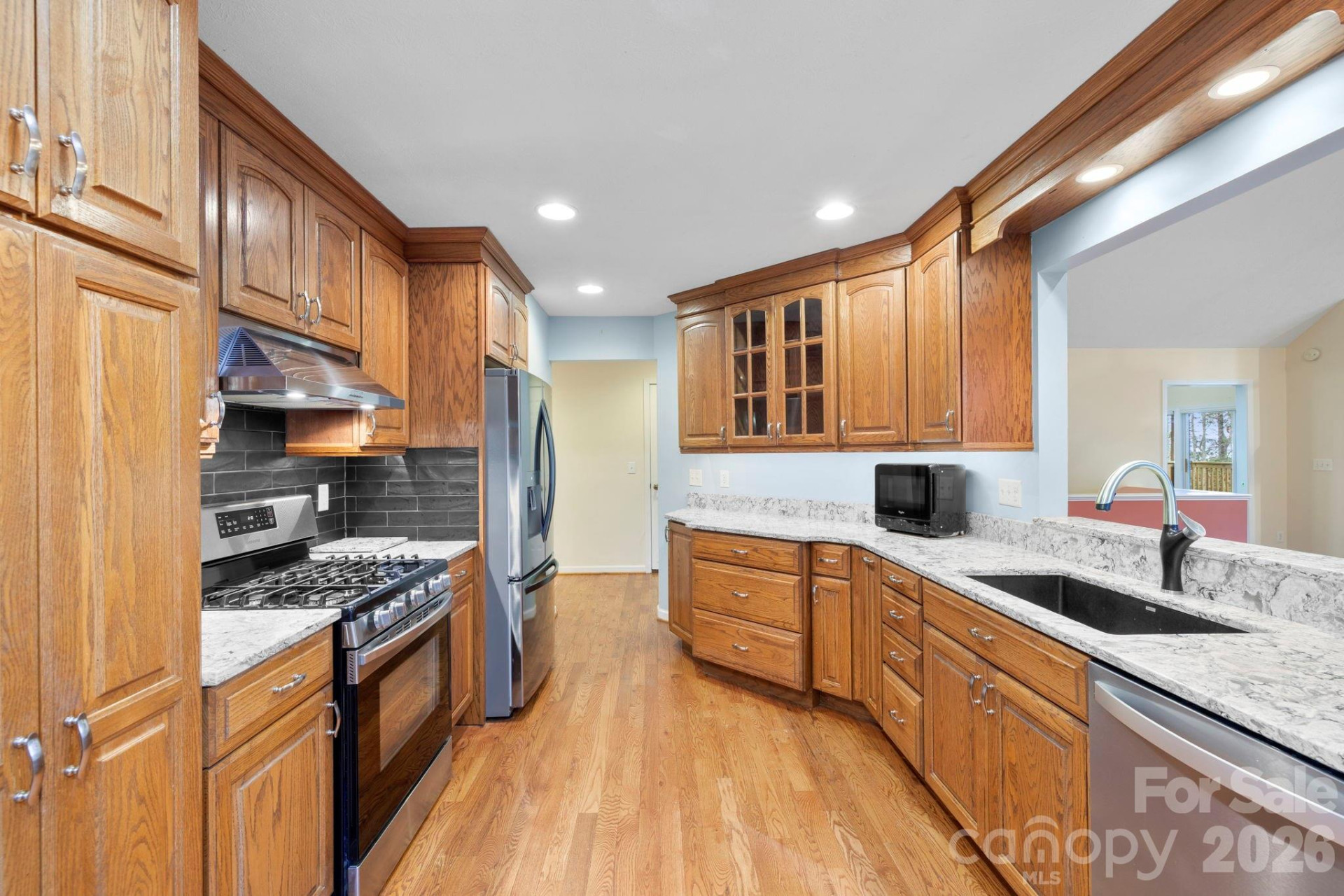 242 Carriage Summitt Way - Photo 10