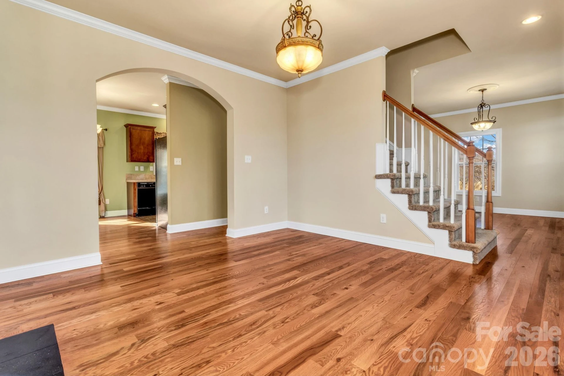 387 Goodview Drive - Photo 11