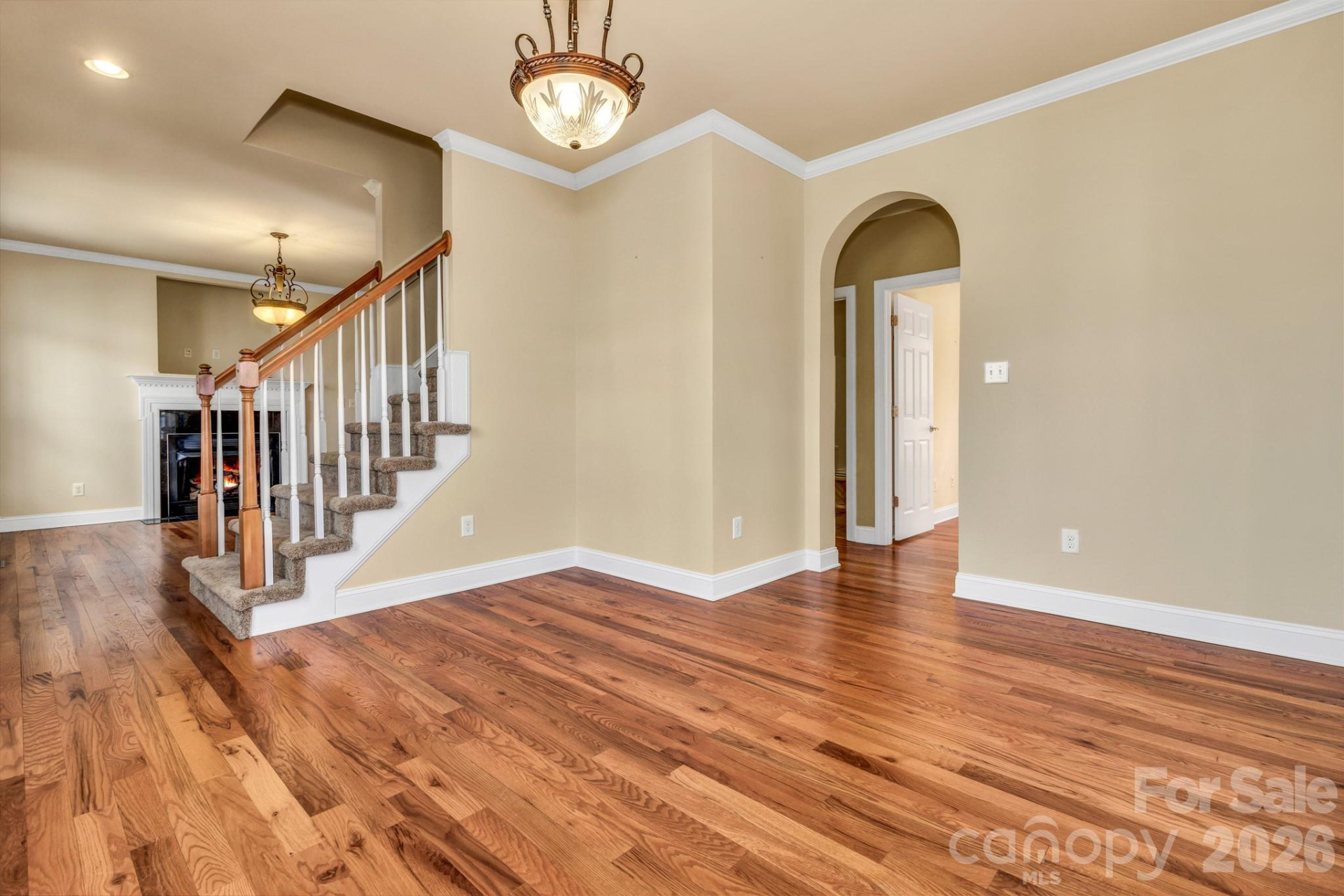 387 Goodview Drive - Photo 14