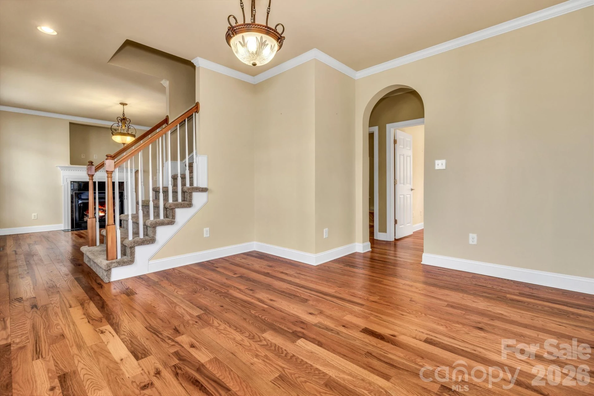 387 Goodview Drive - Photo 14