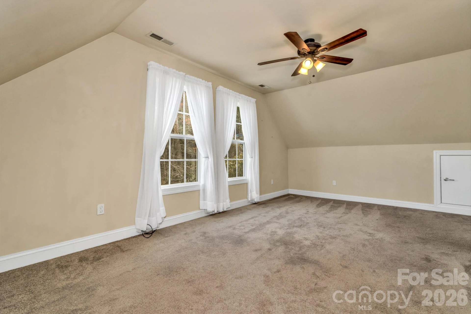 387 Goodview Drive - Photo 32