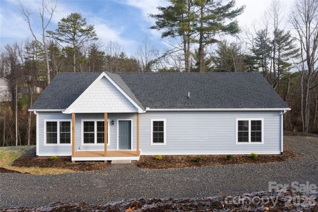 87 Locust Grove Road, Weaverville, NC, 28787