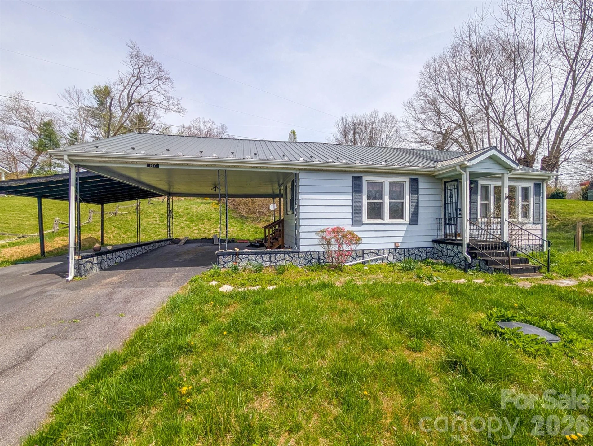 97 Tom Sparks Road