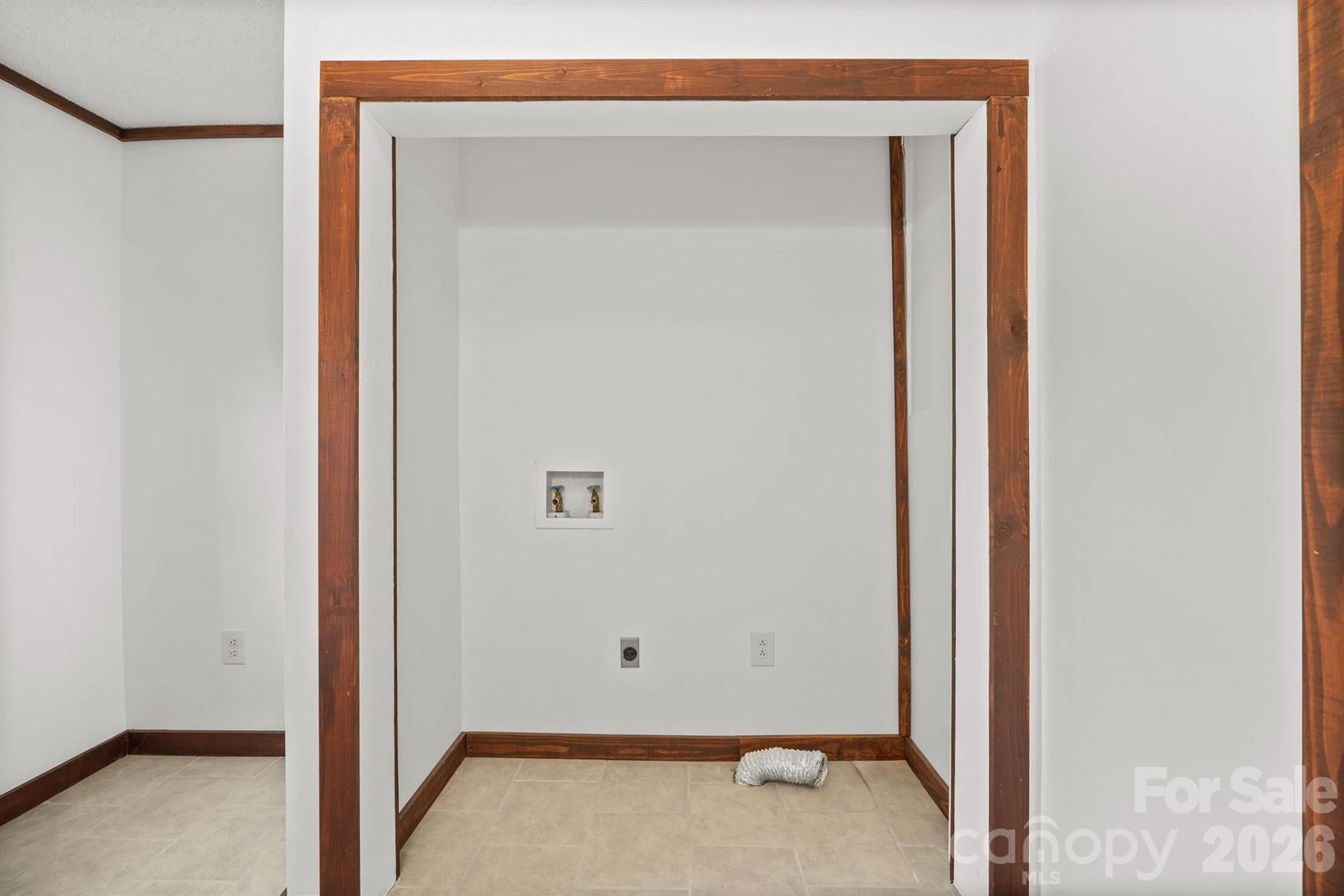 7400 Corn Hill Road - Photo 17