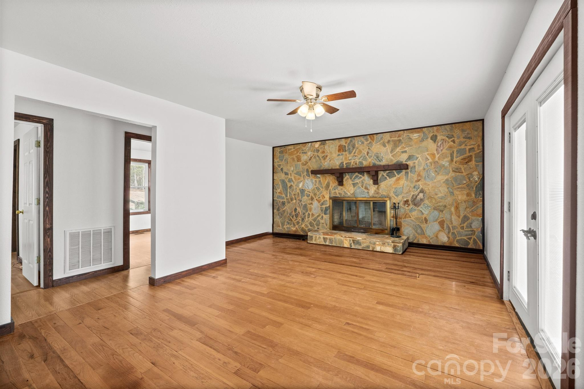 7400 Corn Hill Road - Photo 27