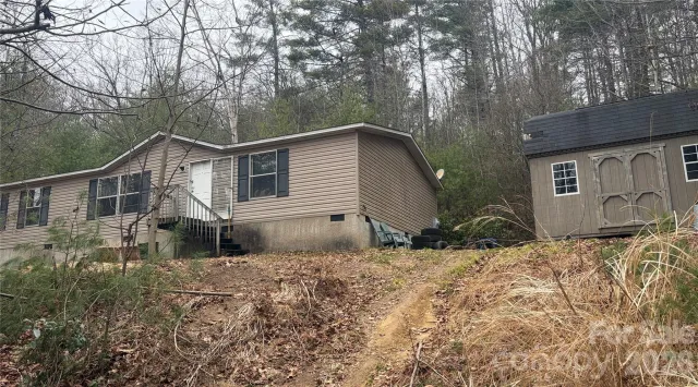 190 Pinewood Knoll Drive