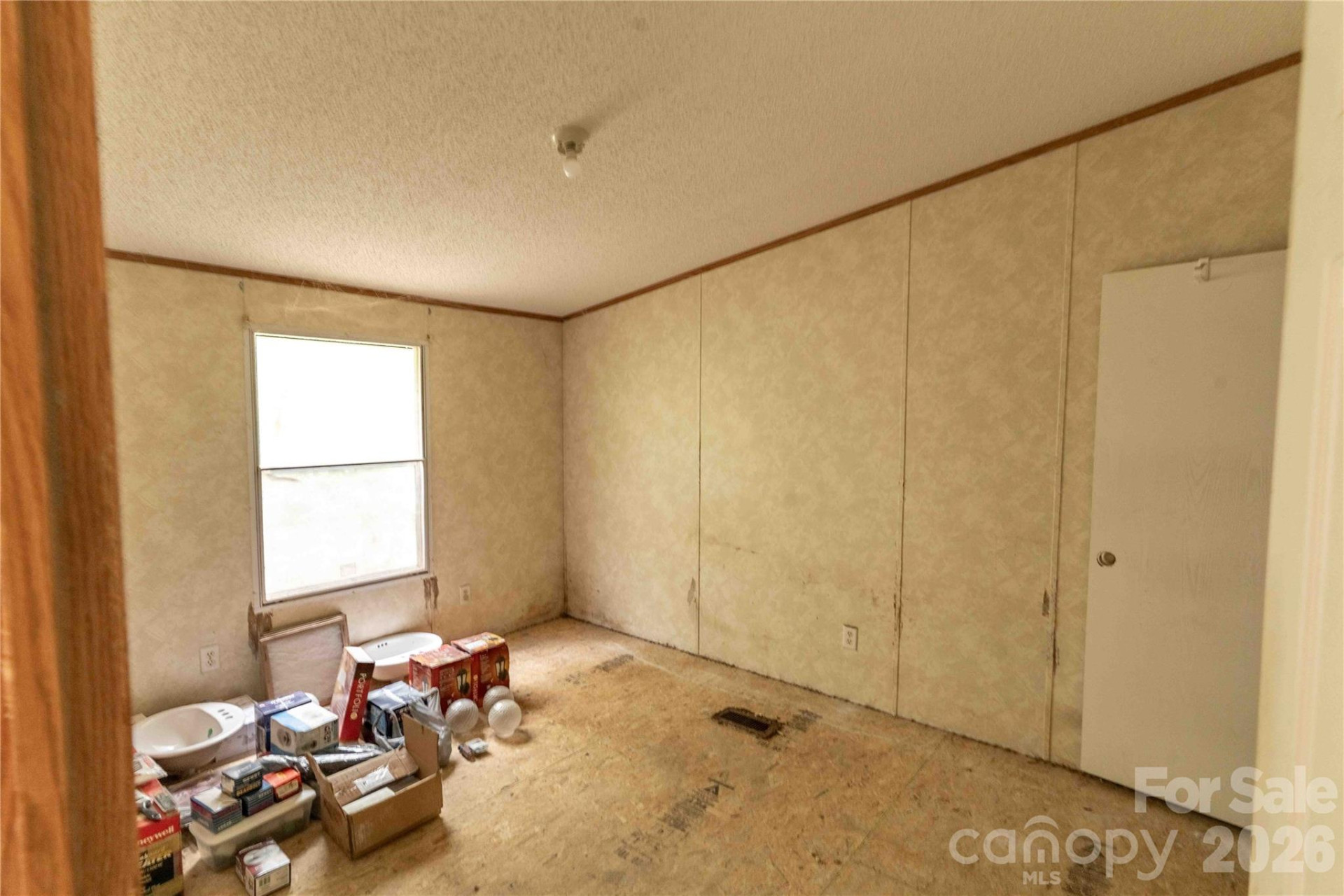 190 Pinewood Knoll Drive - Photo 9