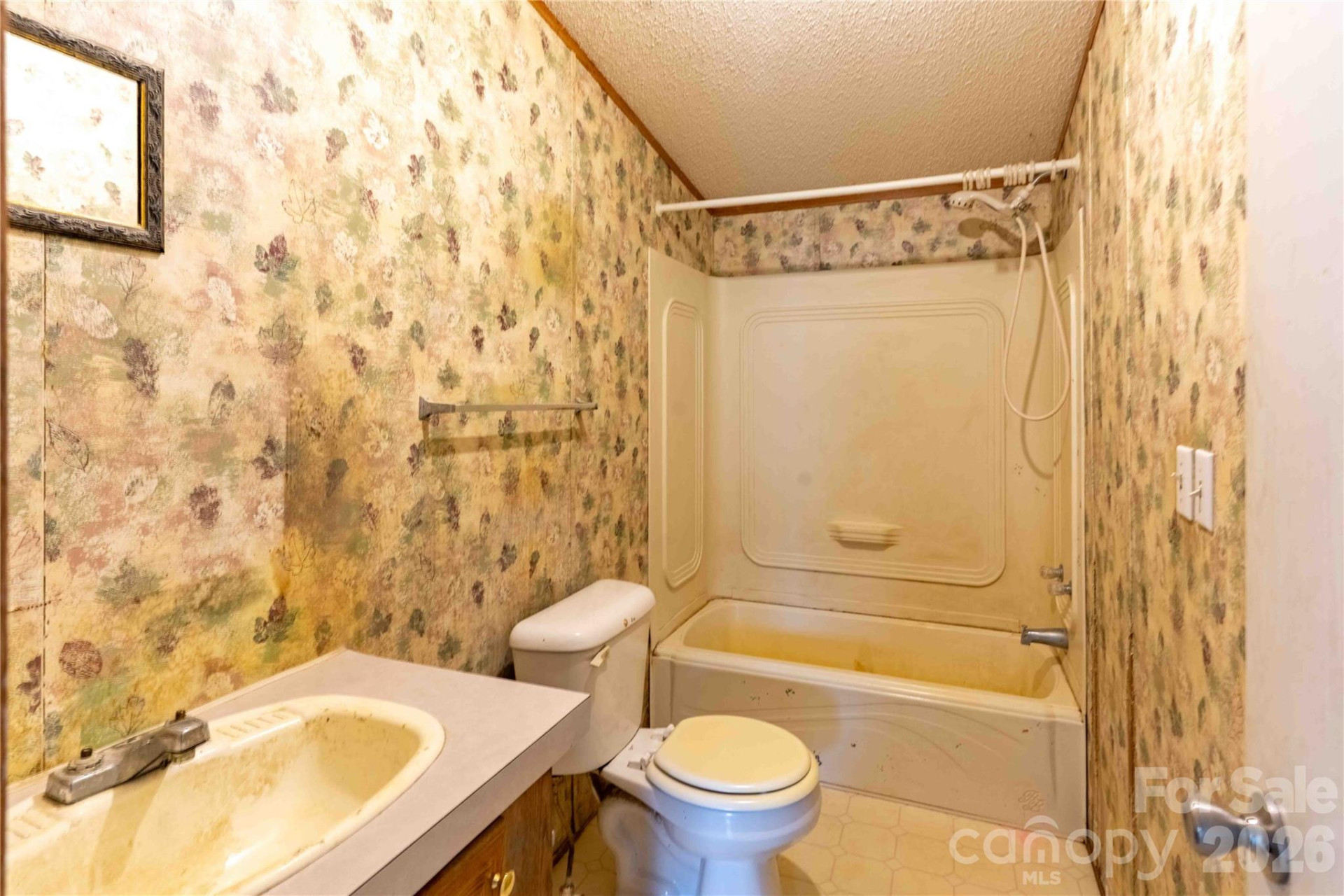 190 Pinewood Knoll Drive - Photo 13