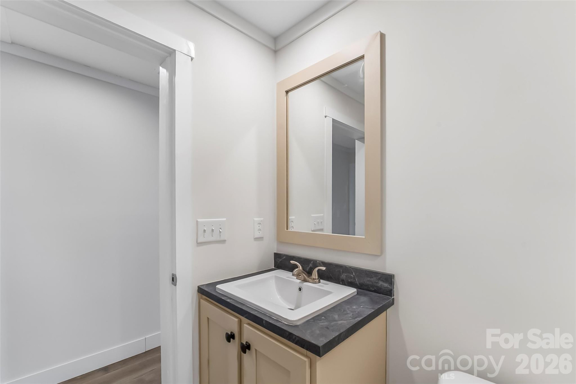 1710 Hudlow Road - Photo 18