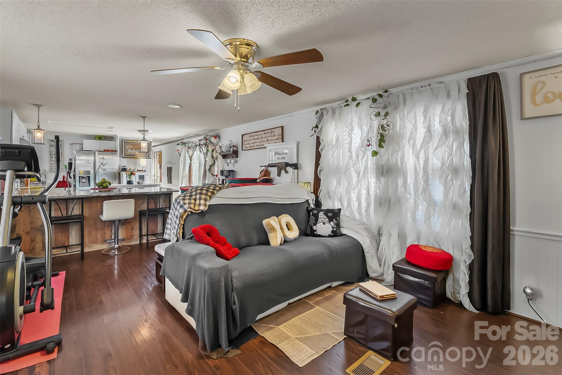 1446 Bridlewood Lane - Photo 2