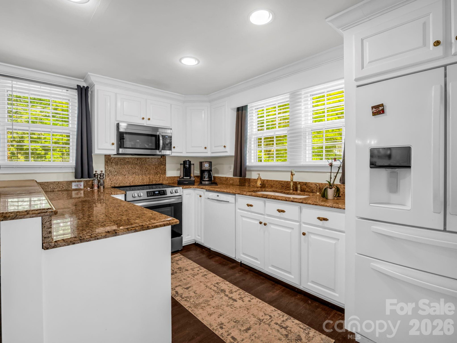 238 Mountain Street - Photo 14