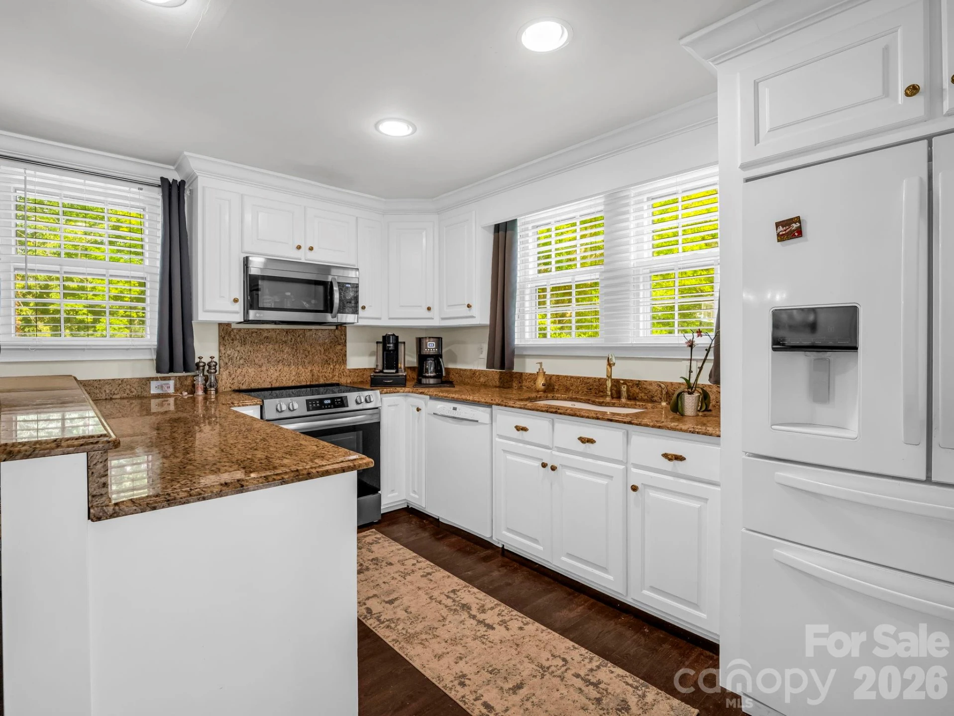 238 Mountain Street - Photo 14