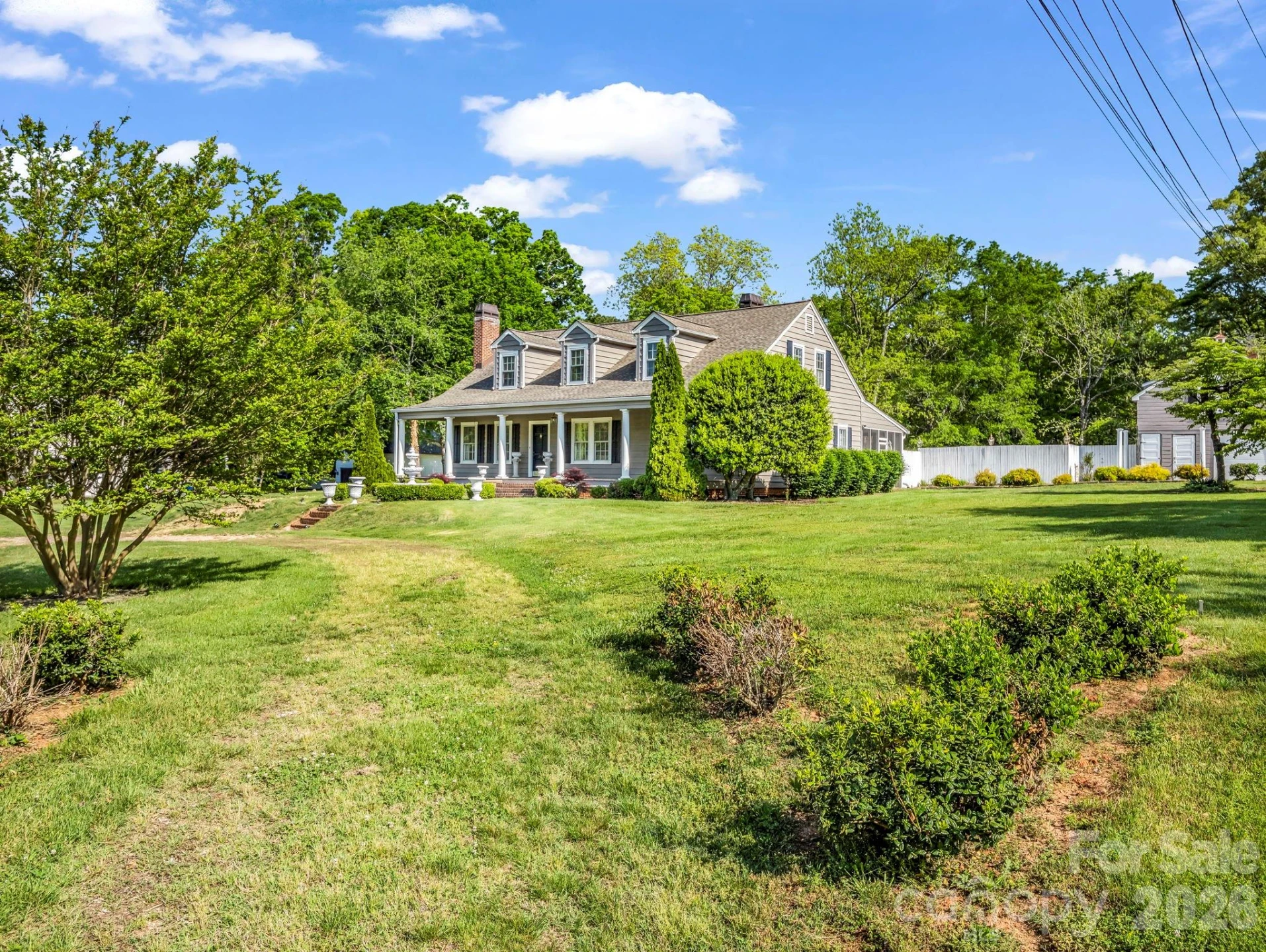 238 Mountain Street - Photo 3