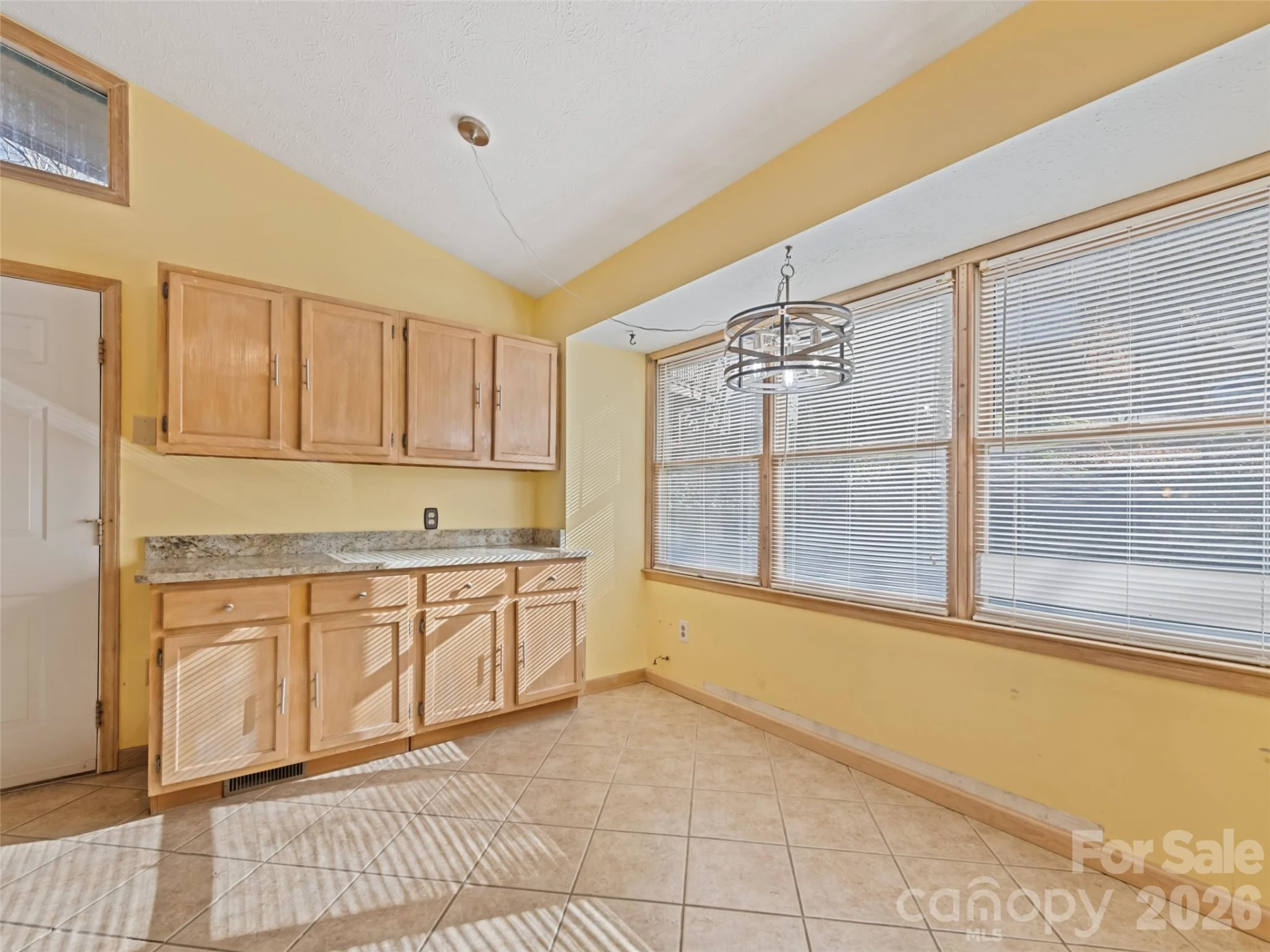 259 Hemlock Loop - Photo 15